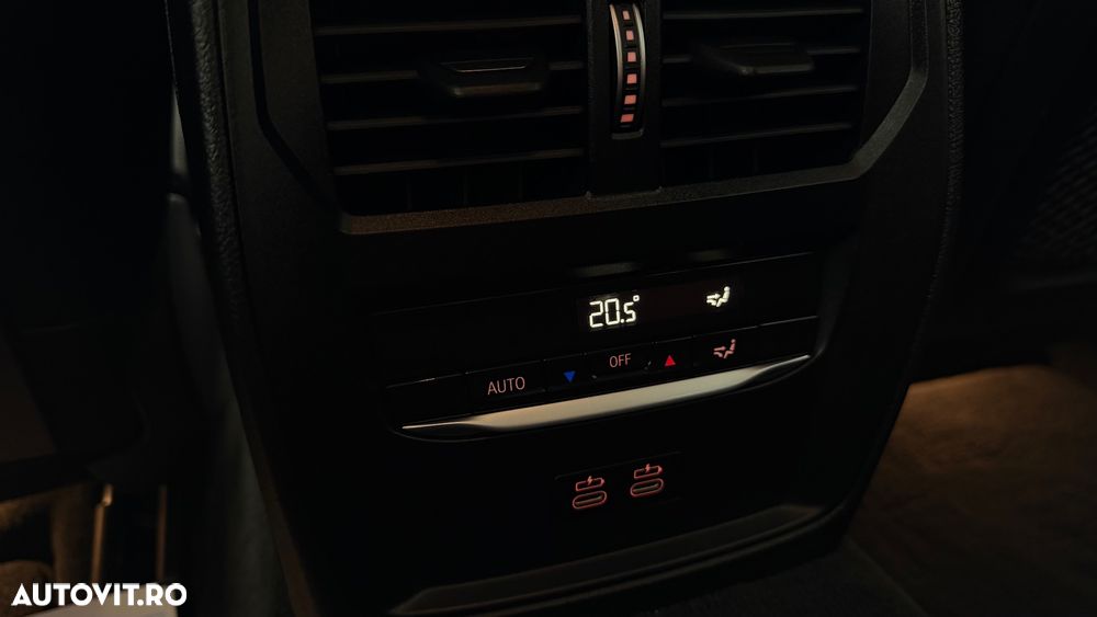 BMW Seria 3 320d xDrive Aut. Sport Line - 32