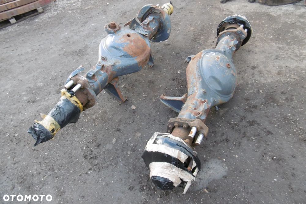 Obudowa mostu Scania rbp 832 6x4 8x4 tylny most - 2