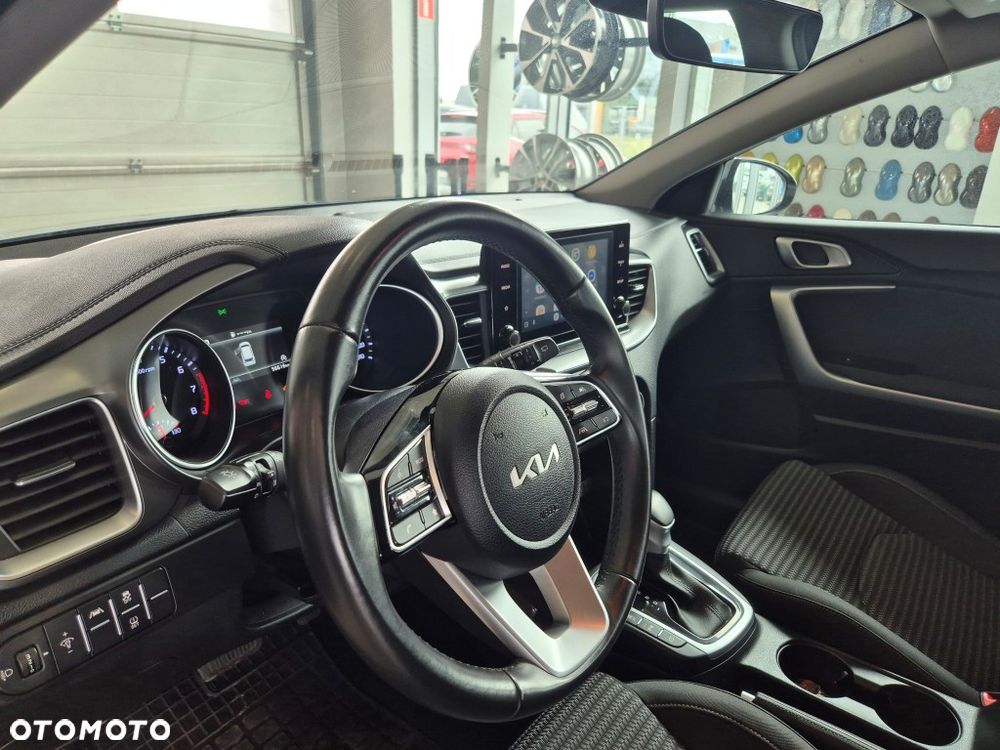 Kia Ceed 1.5 T-GDI M DCT - 17