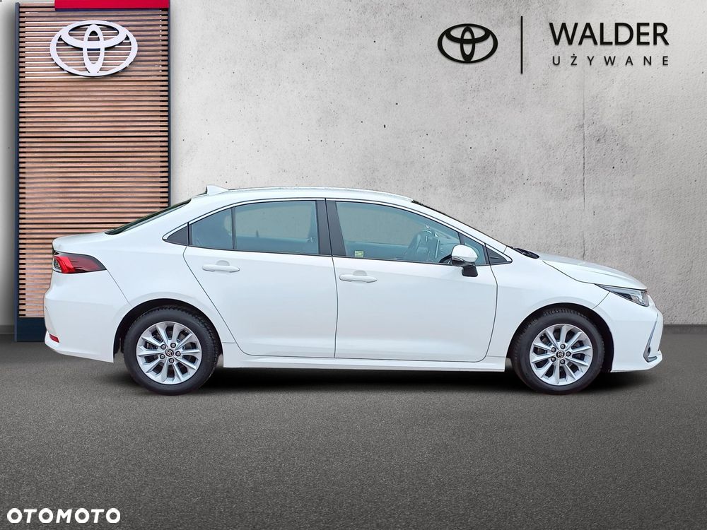 Toyota Corolla - 5