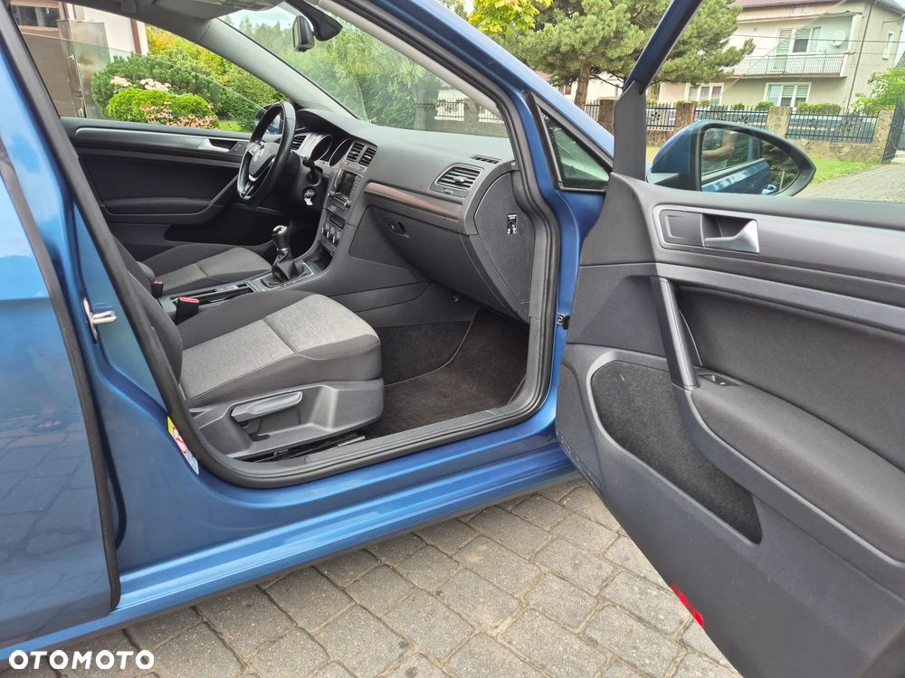 Volkswagen Golf 1.2 TSI BlueMotion Technology Comfortline - 12