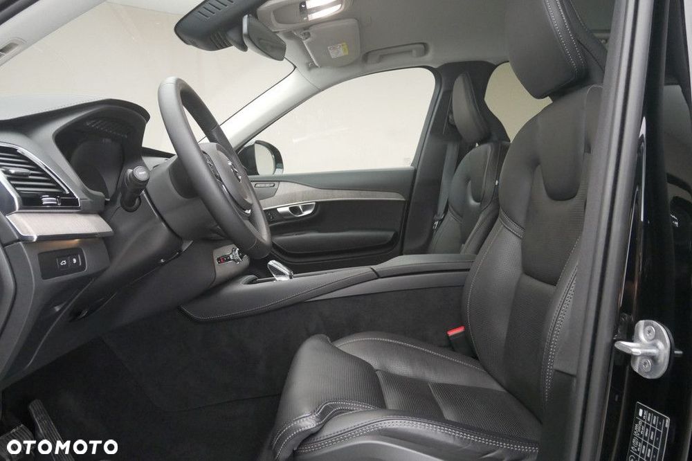 Volvo XC 90 - 12
