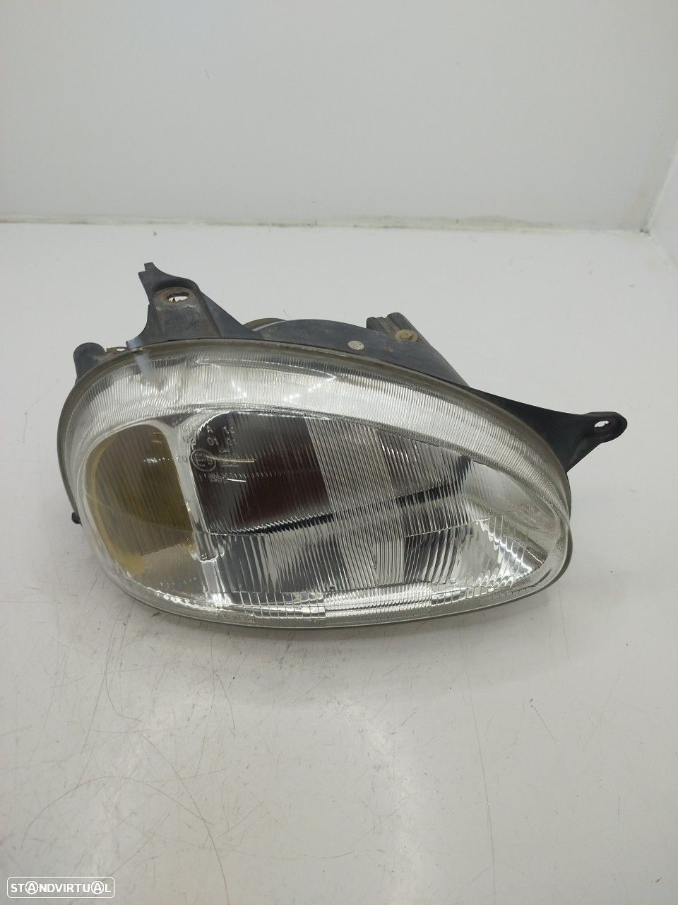 Farol/ Otica Dianteiro Dto Opel Corsa B (S93) - 1