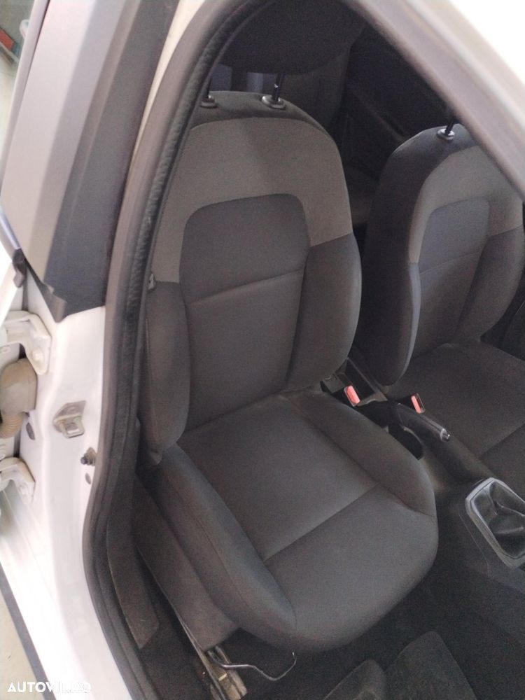 Dacia Jogger 5 locuri TCe 110 Essential - 14