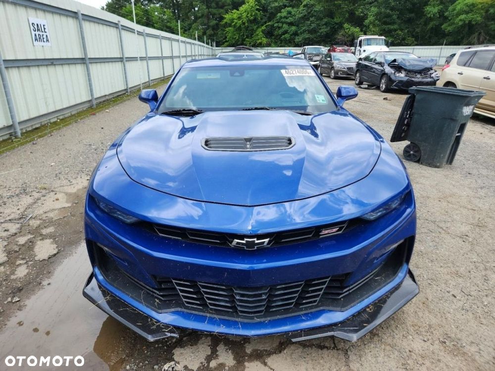 Chevrolet Camaro - 2