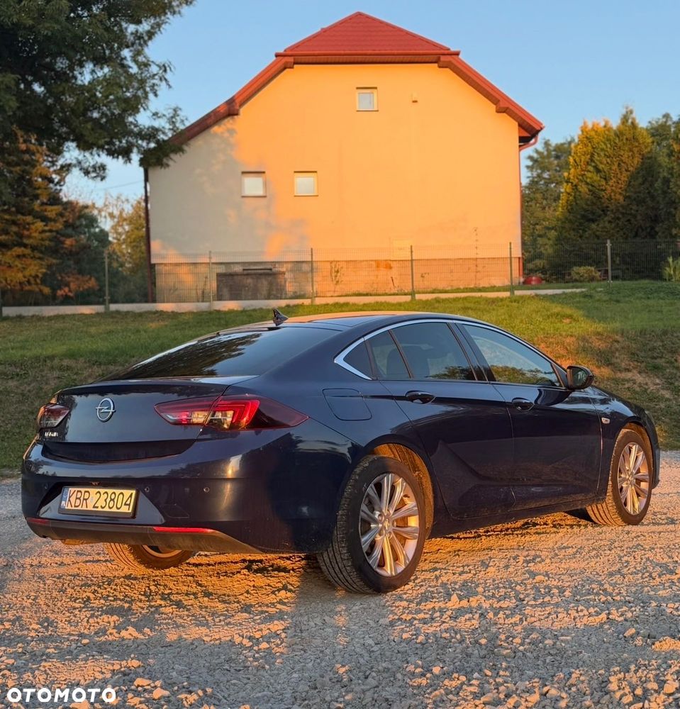 Opel Insignia - 4