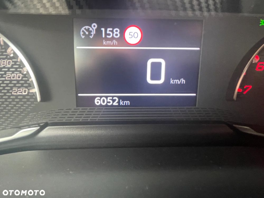 Peugeot 208 1.2 T Style S&S - 9