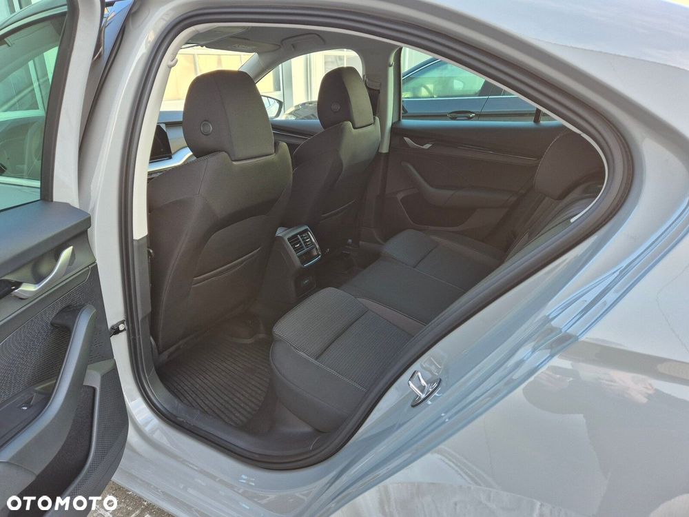 Skoda Octavia - 11