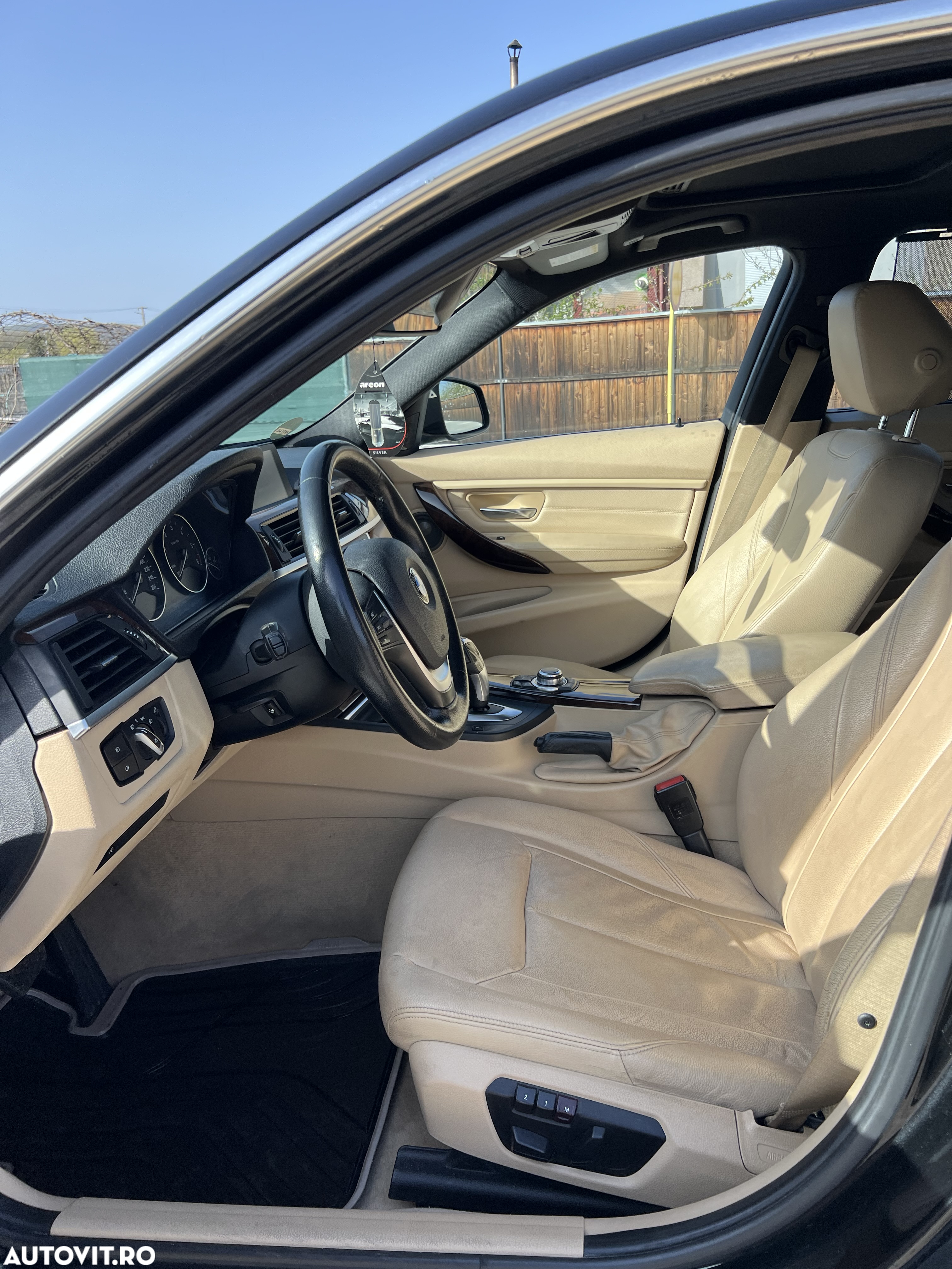 BMW Seria 3 320d Aut. Luxury Line - 10