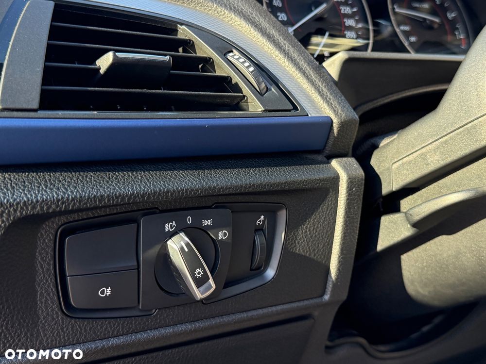 BMW Seria 1 M135i xDrive - 16