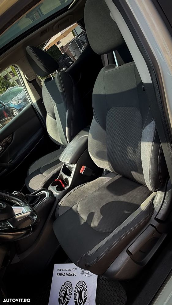 Nissan Qashqai 1.7 dCi Xtronic ALL-MODE 4x4i TEKNA - 6