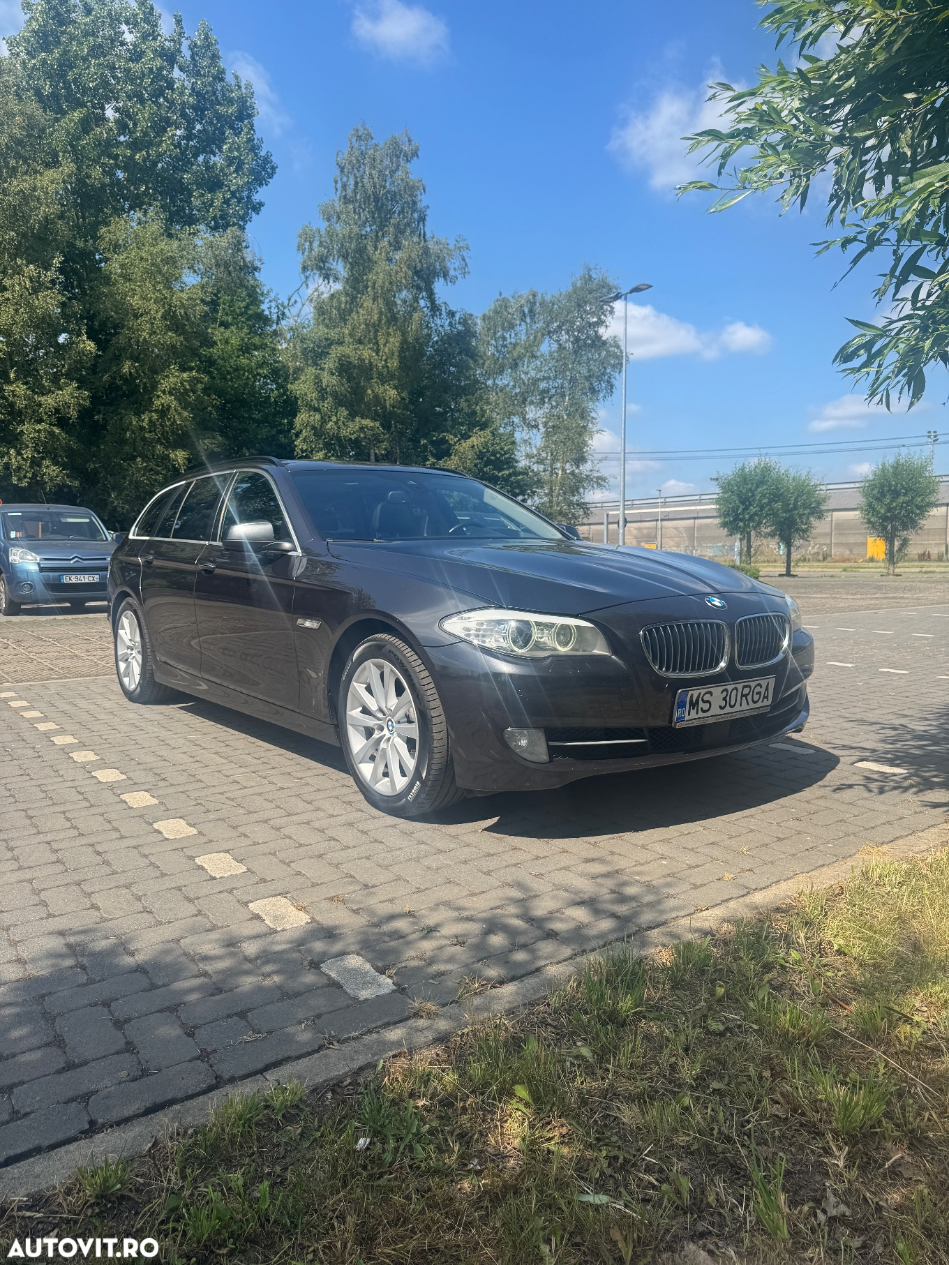 BMW Seria 5 530d xDrive - 5