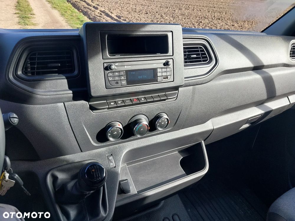 Renault Master - 17
