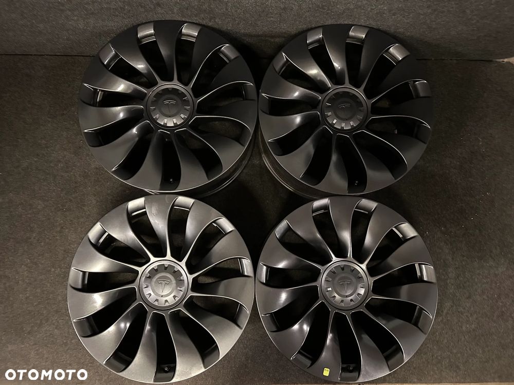 Alufelgi Tesla Model Y UBERTURBINE 21 cali 5x114,3 4szt. Dwie szerokości z czujnikami ! - 2