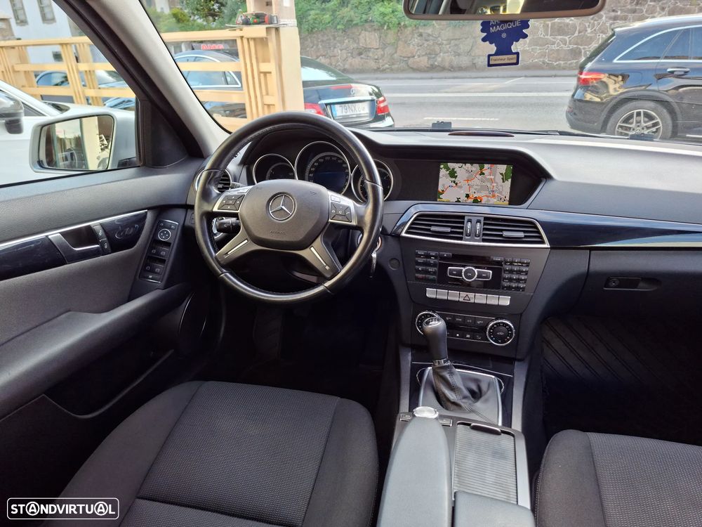 Mercedes-Benz C 200 Station CDI DPF (BlueEFFICIENCY) Elegance - 26