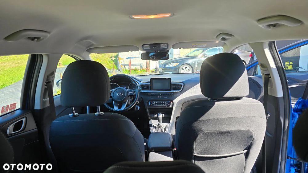 Kia Ceed 1.6 CRDi SCR L - 12