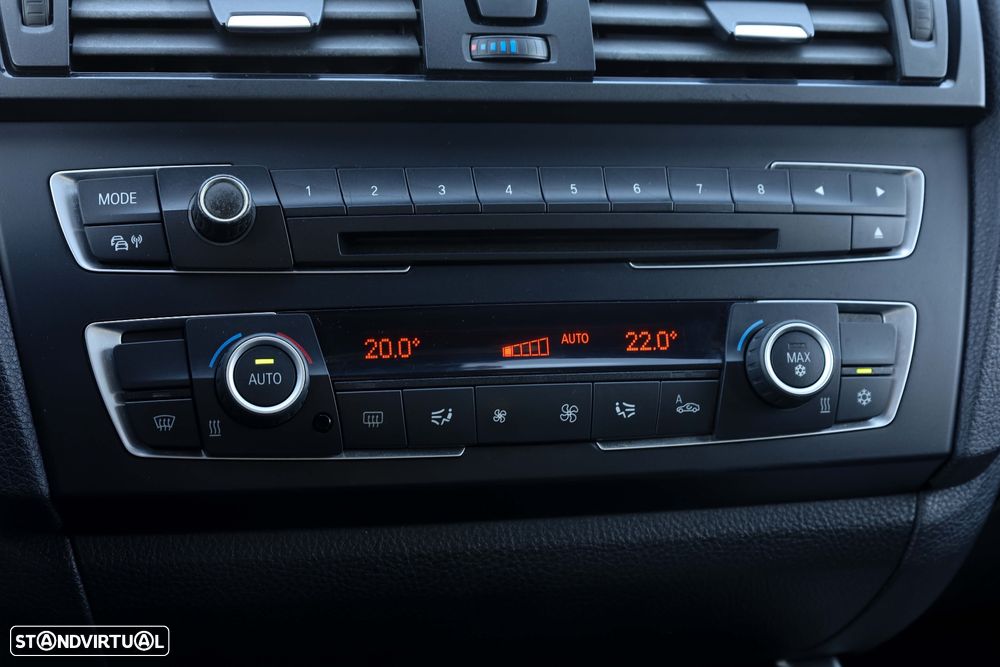 BMW 120 d DPF Edition Sport - 29
