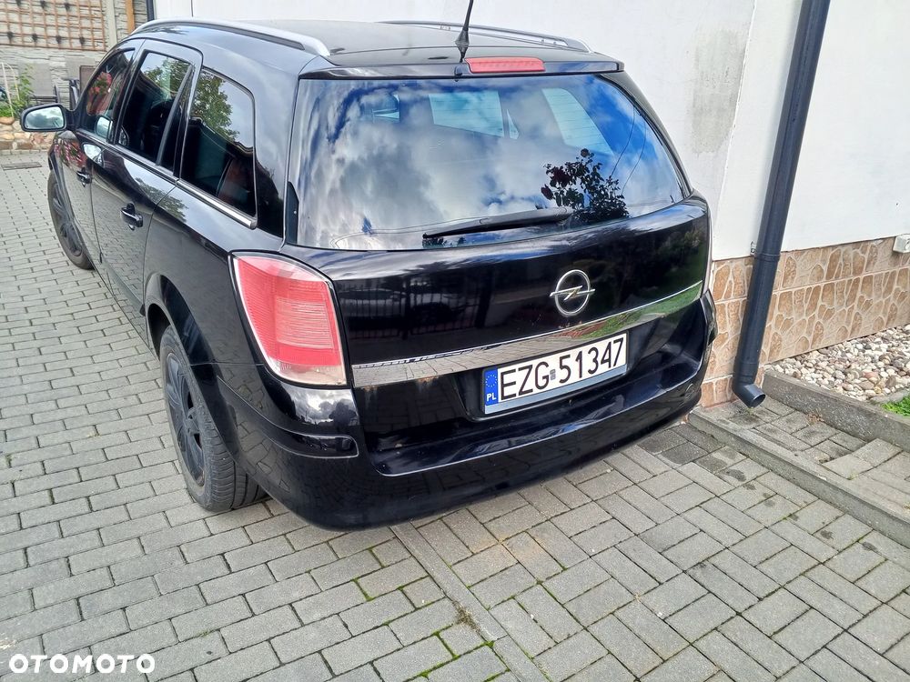 Opel Astra 2005 photo 2