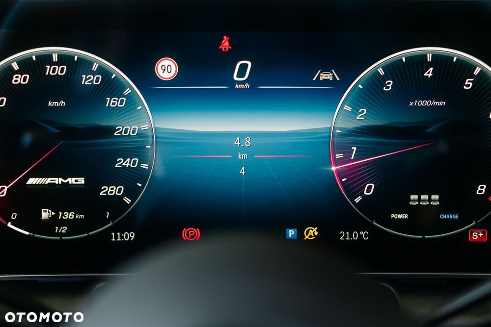 Mercedes-Benz GLC - 23
