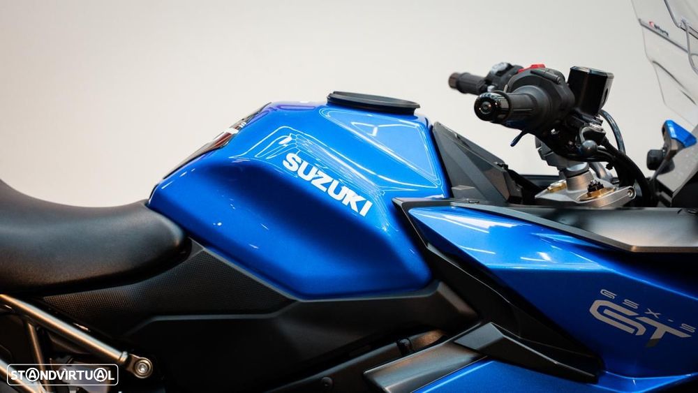 Suzuki GSX S 1000 GT - 13