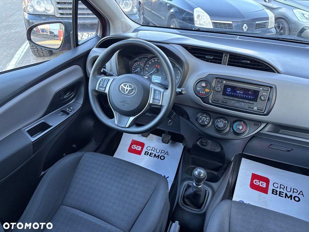 Toyota Yaris 1.5 Active - 17