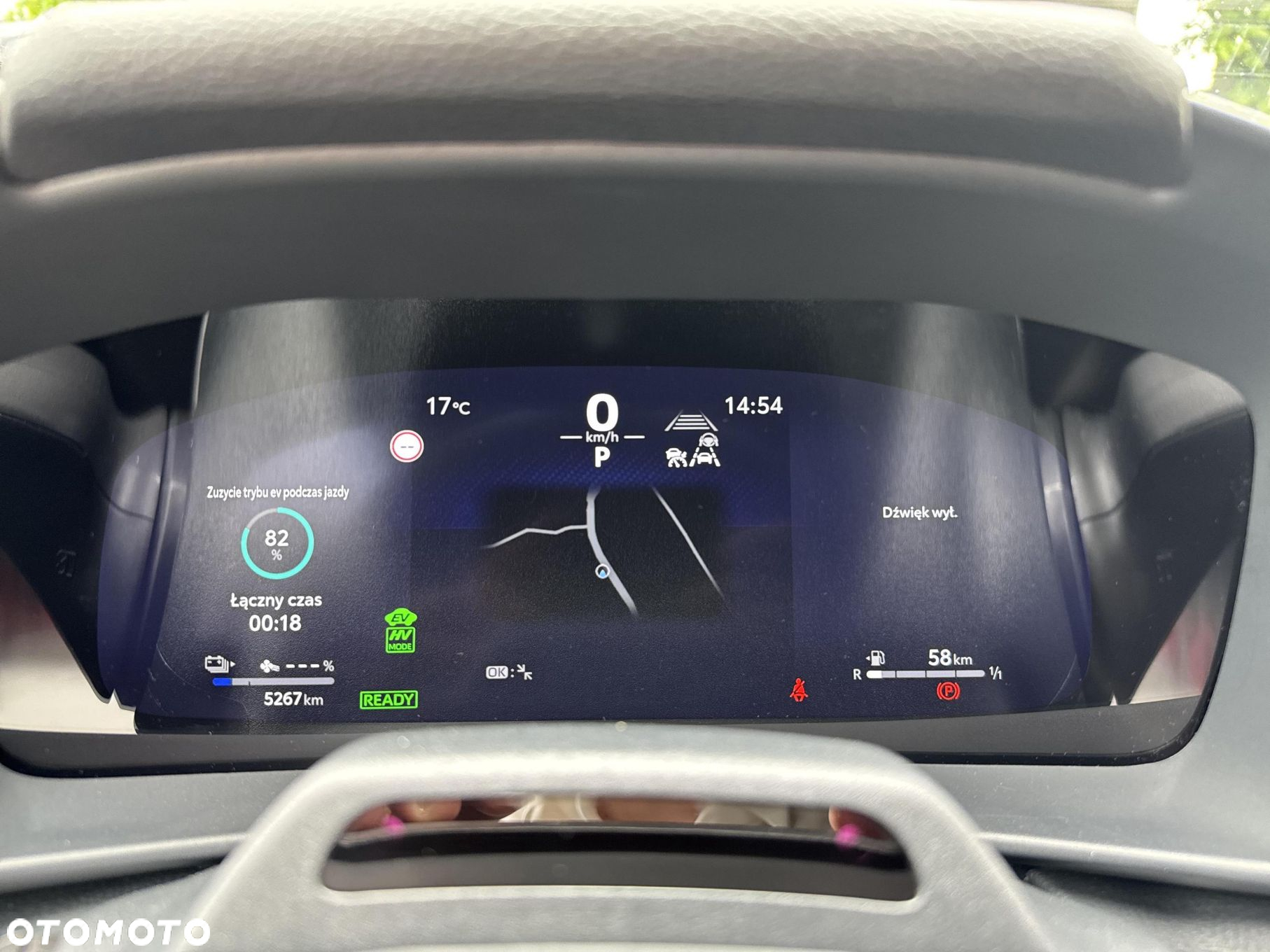 Toyota C-HR - 15