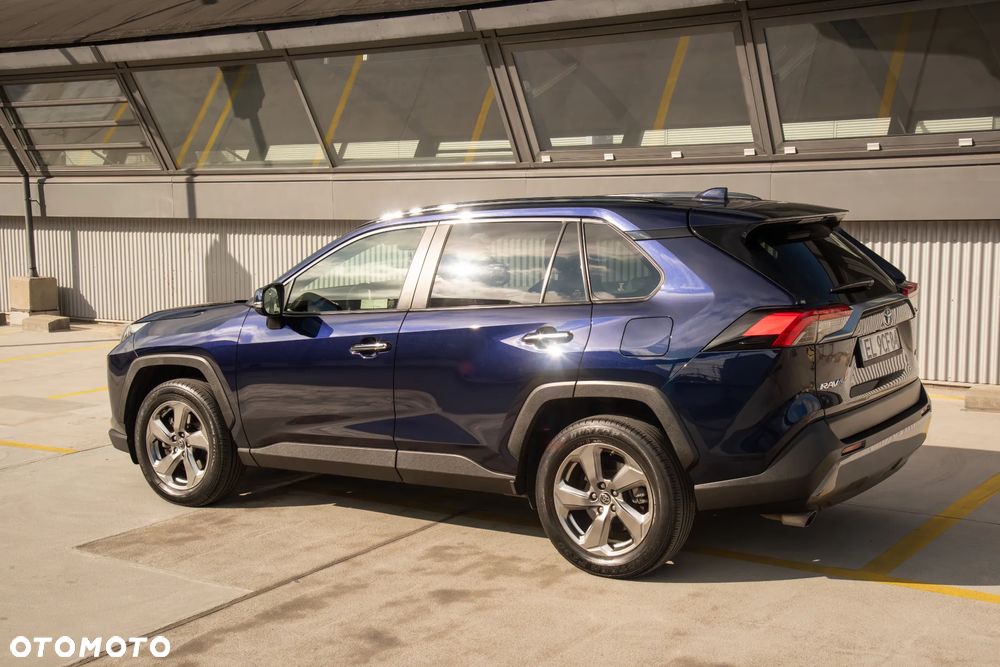 Toyota RAV4 - 22