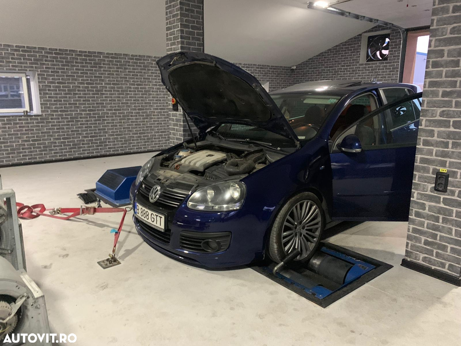 Volkswagen Golf 2.0 TDI GT Sport - 25