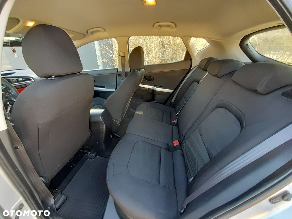 Kia Ceed 1.4 CRDi M - 21