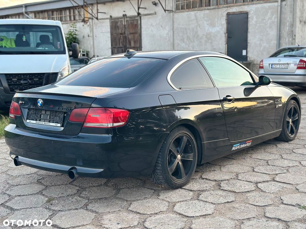 BMW Seria 3 335d Edition Exclusive - 5