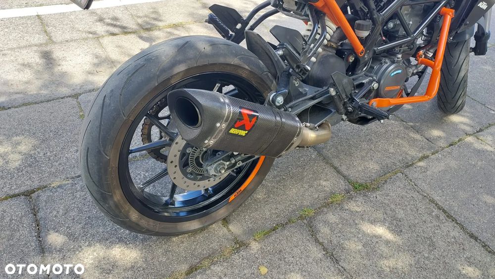 KTM Duke - 4