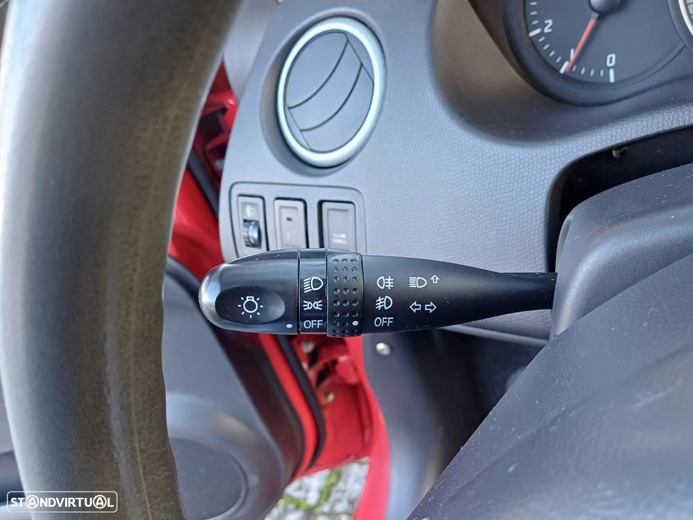 Suzuki Swift 1.3 DDiS GL - 22