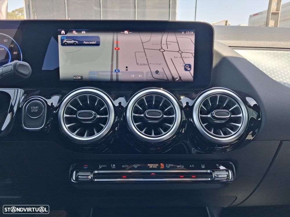 Mercedes-Benz EQA 250+ Progressive - 18