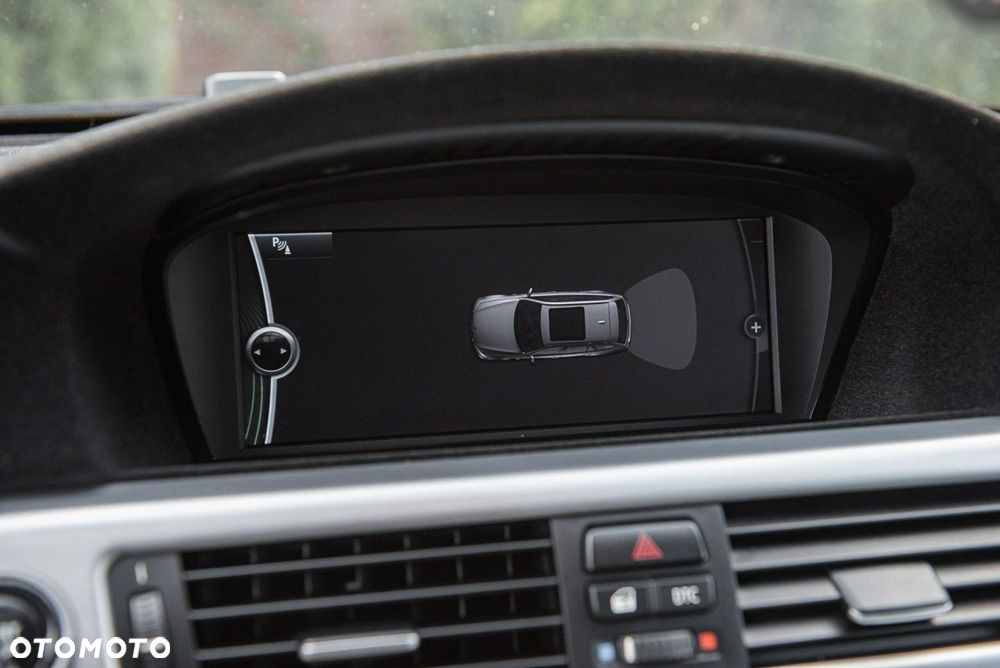 BMW Seria 3 320d Efficient Dynamics Sport Line shadow - 22