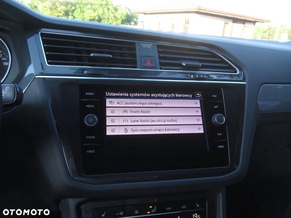 Volkswagen Tiguan 2.0 TSI 4Mot Life DSG - 21