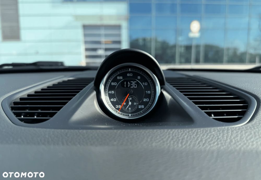 Porsche 911 Carrera S PDK - 21