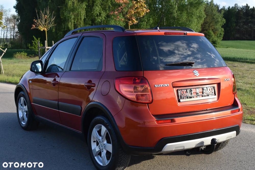 Suzuki SX4 1.6 VVT 4x2 Limited - 11