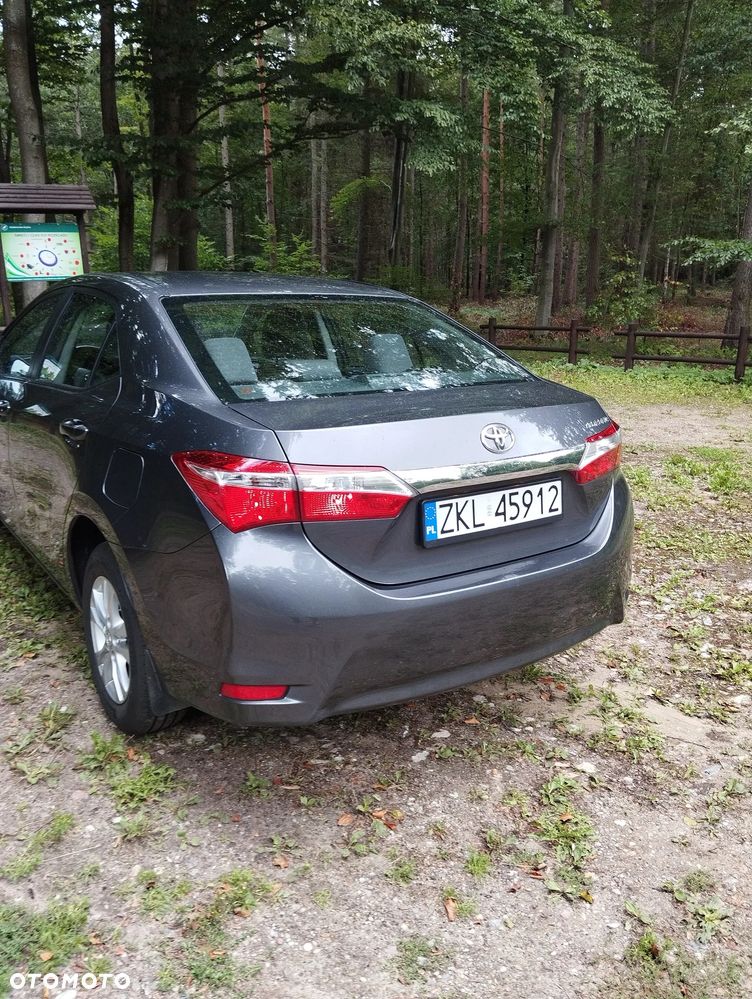 Toyota Corolla 1.6 Active - 3