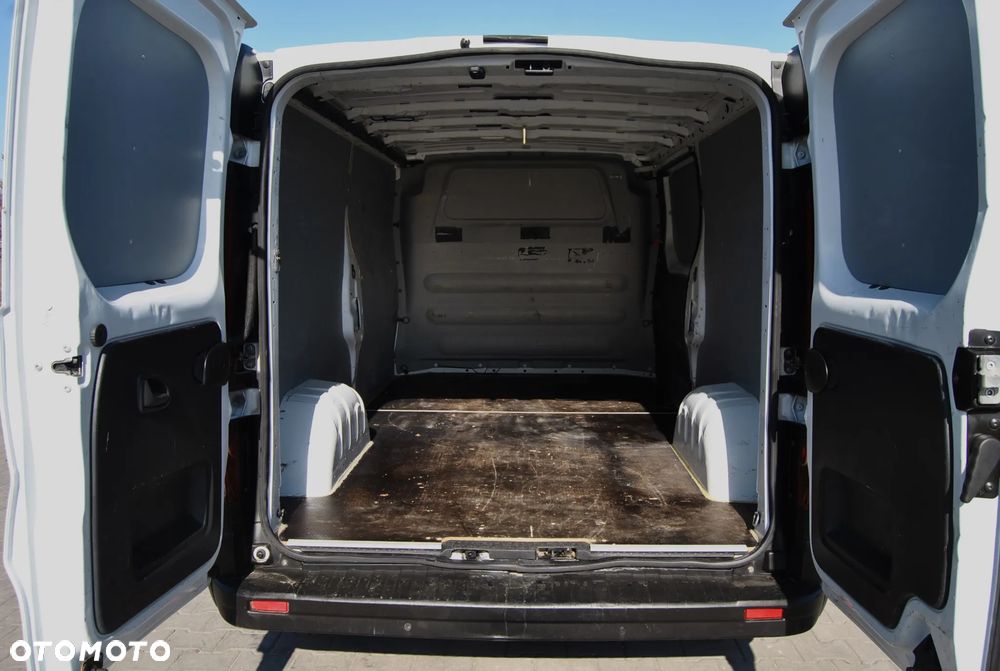 Renault Trafic - 9