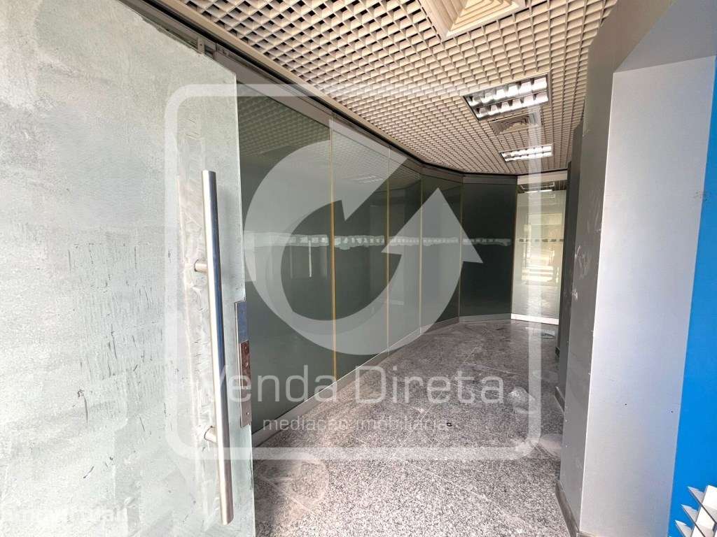 Loja com 370 m² | 3 Frações Interligadas | Centro da Póvoa de Santo... - Grande imagem: 5/30