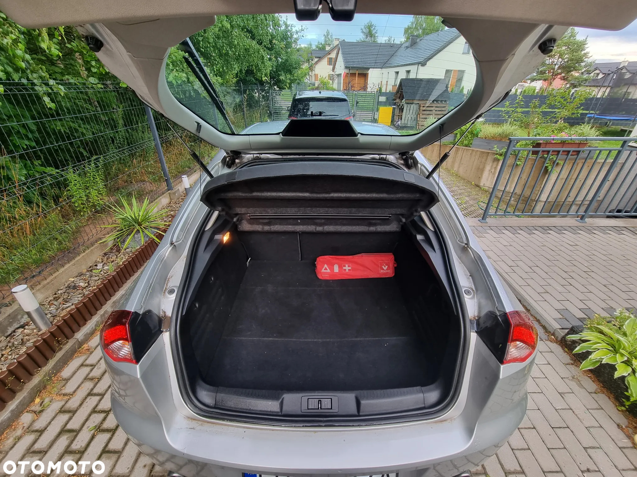 Renault Laguna 2.0 dCi Bose Edition - 12