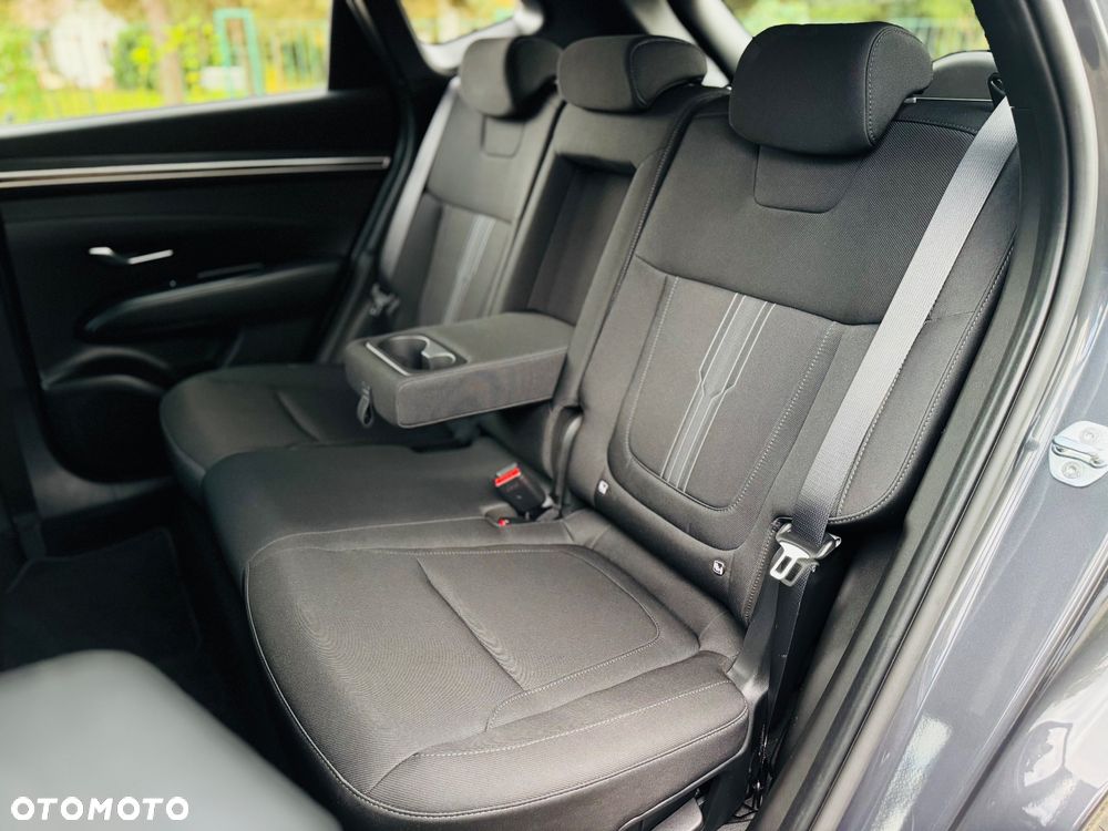 Hyundai Tucson 1.6 CRDi 48V-Hybrid 2WD DCT Select - 31