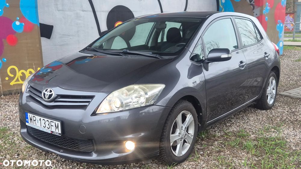 Toyota Auris 1.6 Sol - 2