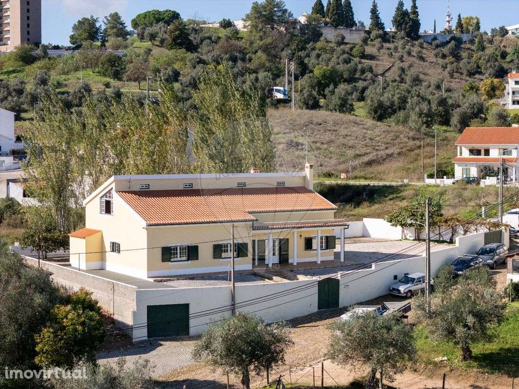 Moradia T4 para venda - Grande imagem: 3/29