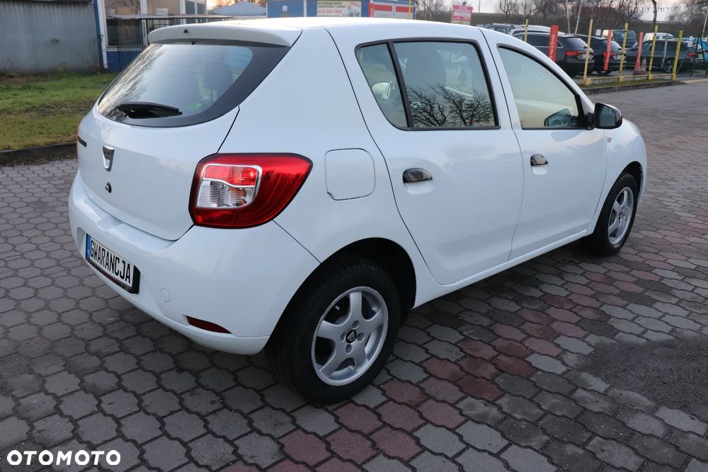 Dacia Sandero dCi 90 Laureate - 12
