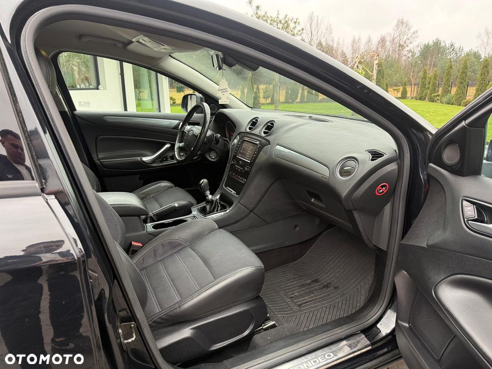 Ford Mondeo 2.0 TDCi Champions Edition - 21