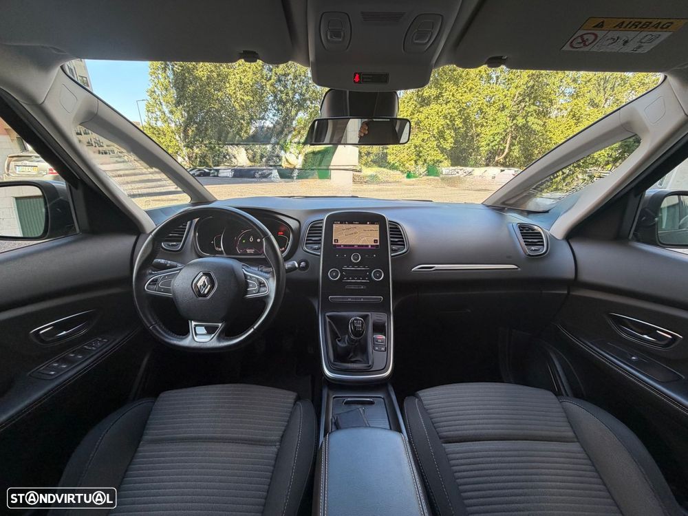 Renault Grand Scénic ENERGY TCe 130 INTENS - 21