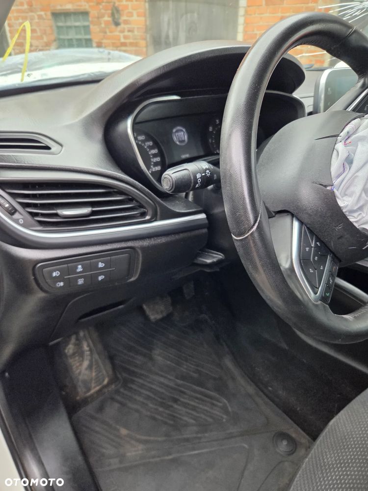 Fiat Tipo - 15