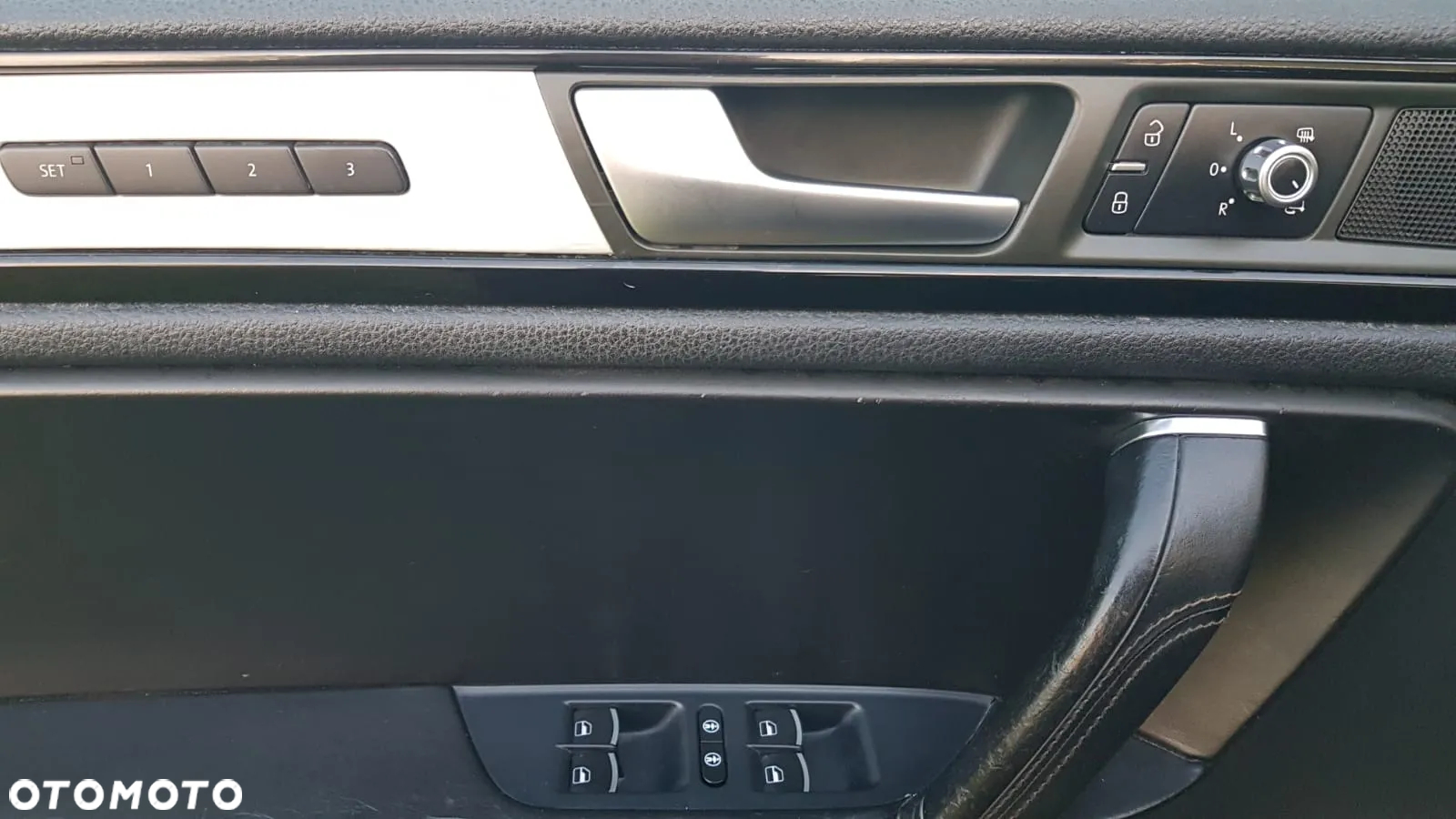 Volkswagen Touareg - 25