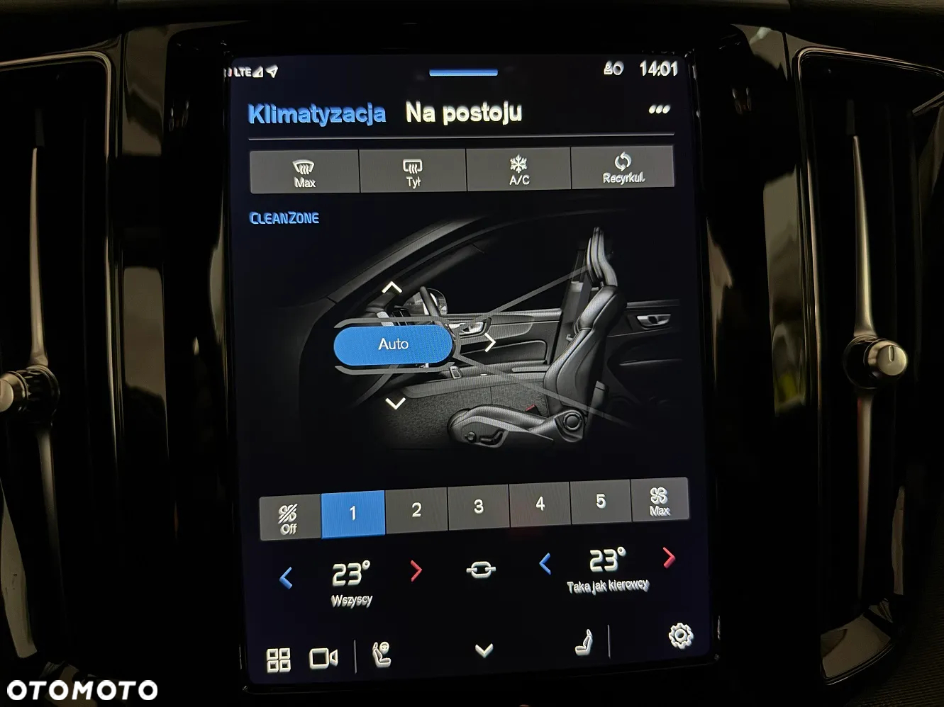 Volvo XC 60 B4 D AWD Geartronic RDesign - 24